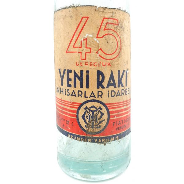 İnhisarlar İdaresi 45 derecelik Yeni Rakı etiketli şişe, 21x5 cm...