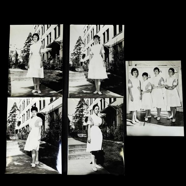 Bir hemşirenin terekesinden, ağırlıkla 1940 - 1960 yılları arasını kapsayan, öğrencilik ve meslek yaşamına ışık tutan 134 adet fotoğraf ve 6 adet belge lotu...