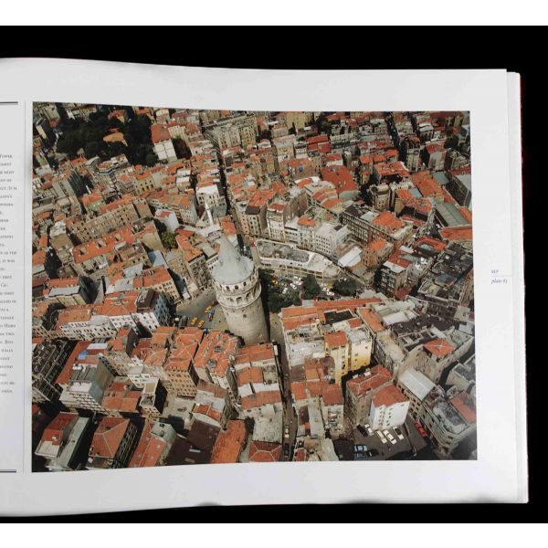 ISTANBUL: CITY OF SEVEN HILLS (A Photographic Journey Through Byzantine and Ottoman Monuments), Cyril Mango, 1994, Ertuğ & Kocabıyık, 177 sayfa, 41x31 cm...+
